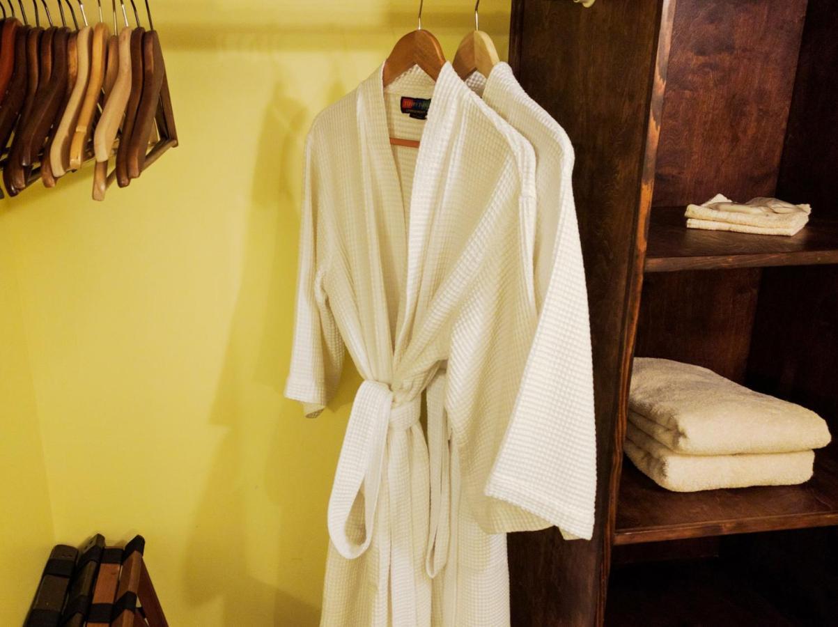 Bluebird Guesthouse 포틀랜드 외부 사진