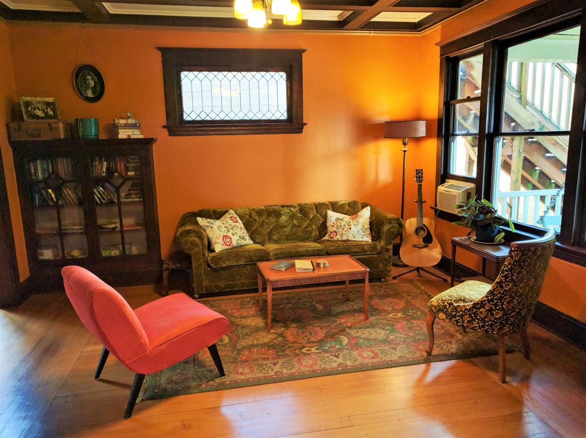 Bluebird Guesthouse 포틀랜드 외부 사진